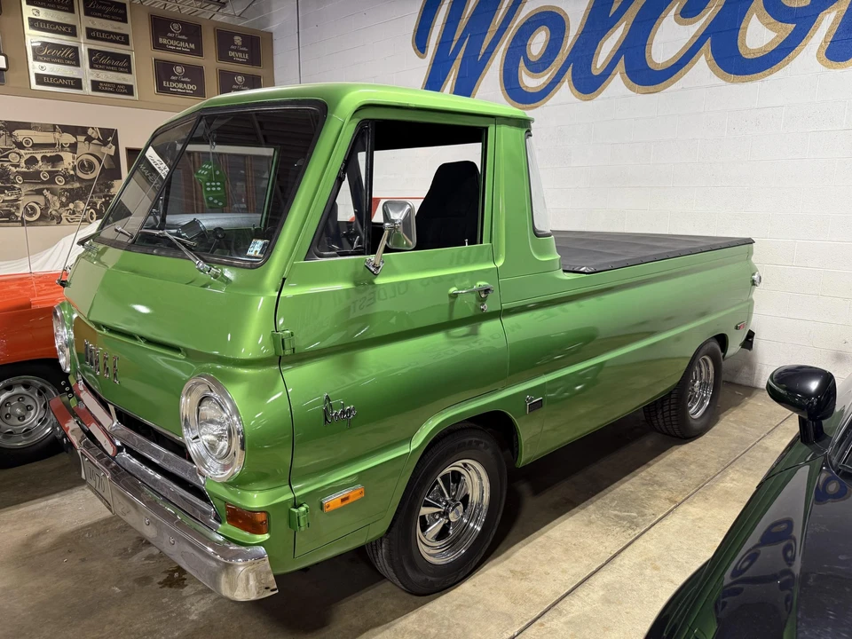 1970 Dodge A100 - Image 4 of 31