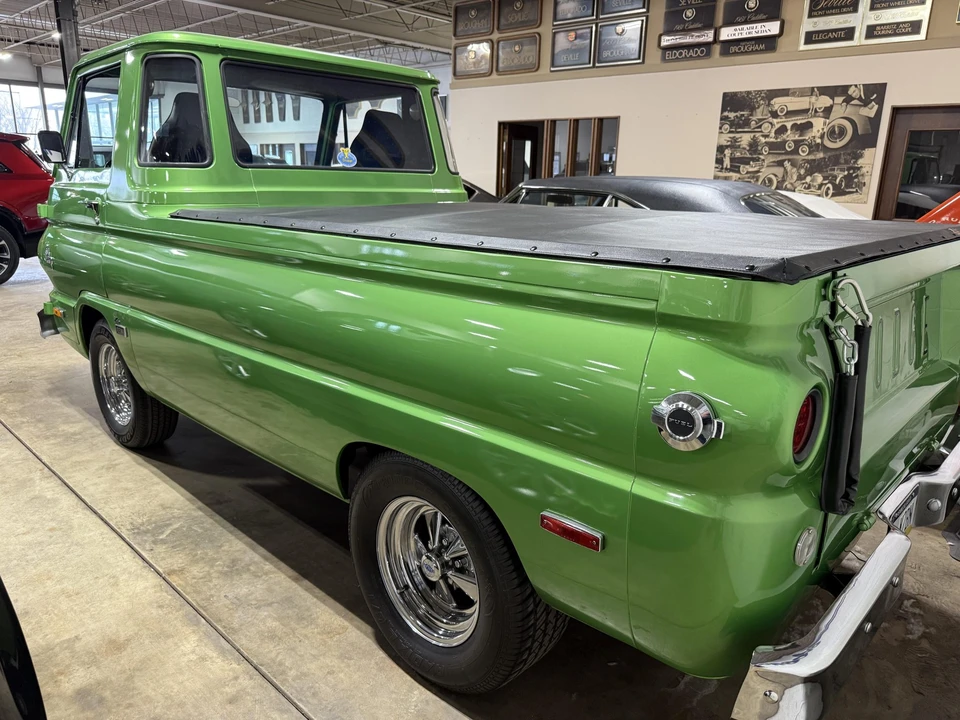 1970 Dodge A100 - Image 9 of 31