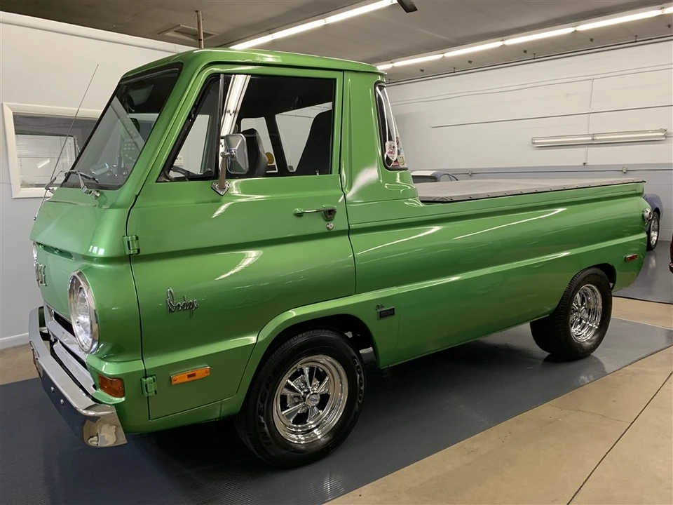 1970 Dodge A100 - Image 8 of 31