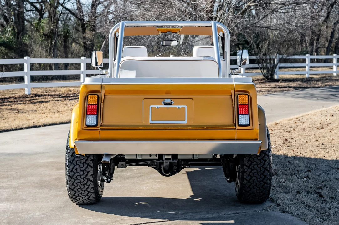1970 Jeep Jeepster Commando - Image 9 of 31