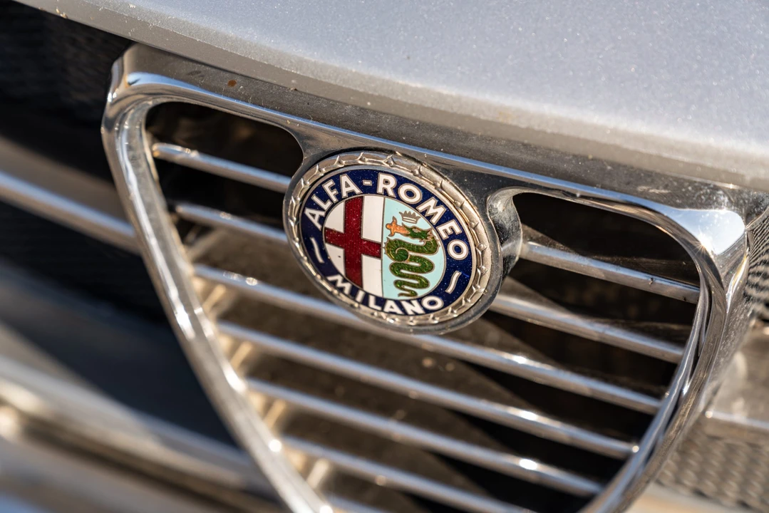 1971 Alfa Romeo 1750 GT Veloce - Image 16 of 31