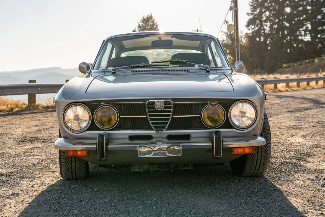 1971 Alfa Romeo 1750 GT Veloce - Image 10 of 31