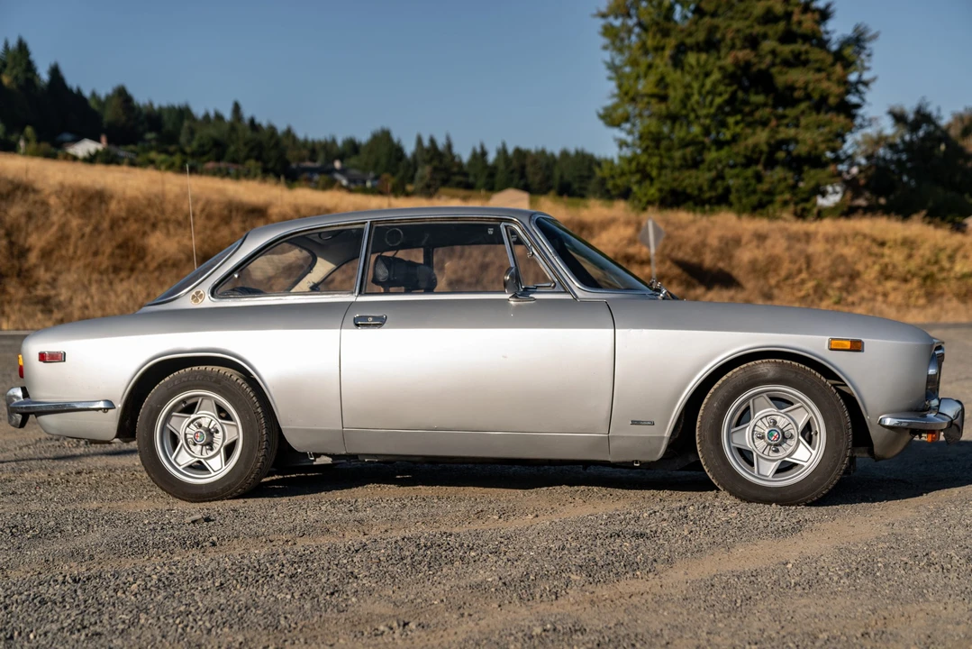 1971 Alfa Romeo 1750 GT Veloce - Image 8 of 31
