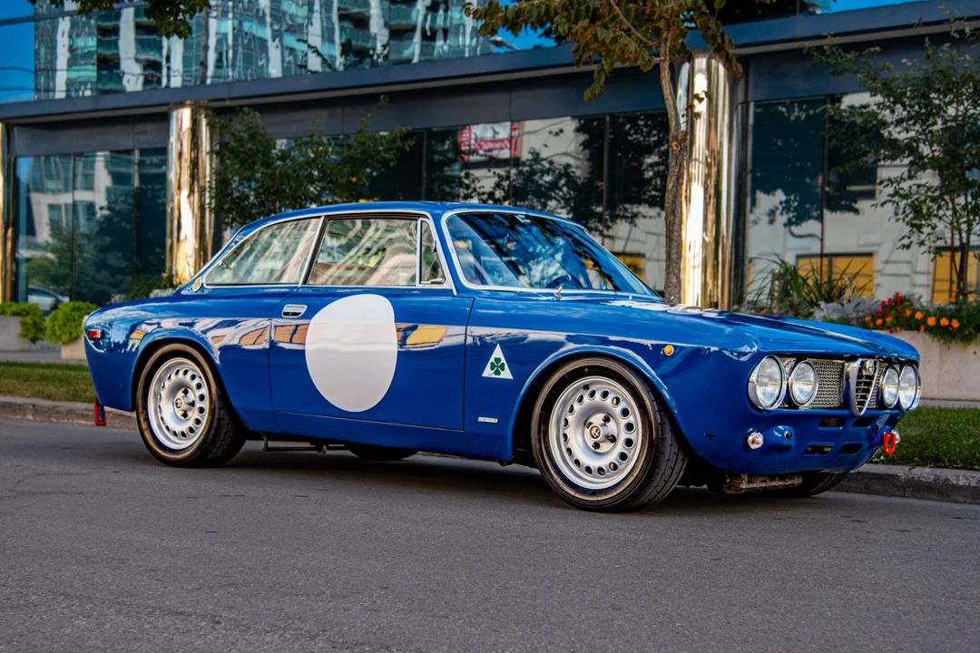 1971 Alfa Romeo 1750 GT Veloce - Image 10 of 31