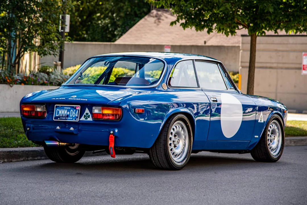 1971 Alfa Romeo 1750 GT Veloce - Image 8 of 31