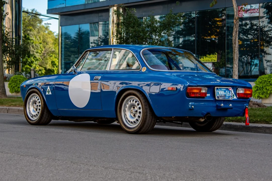 1971 Alfa Romeo 1750 GT Veloce - Image 4 of 31
