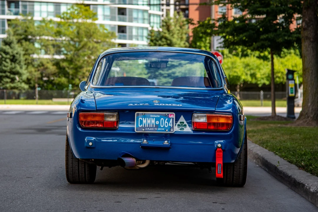 1971 Alfa Romeo 1750 GT Veloce - Image 5 of 31
