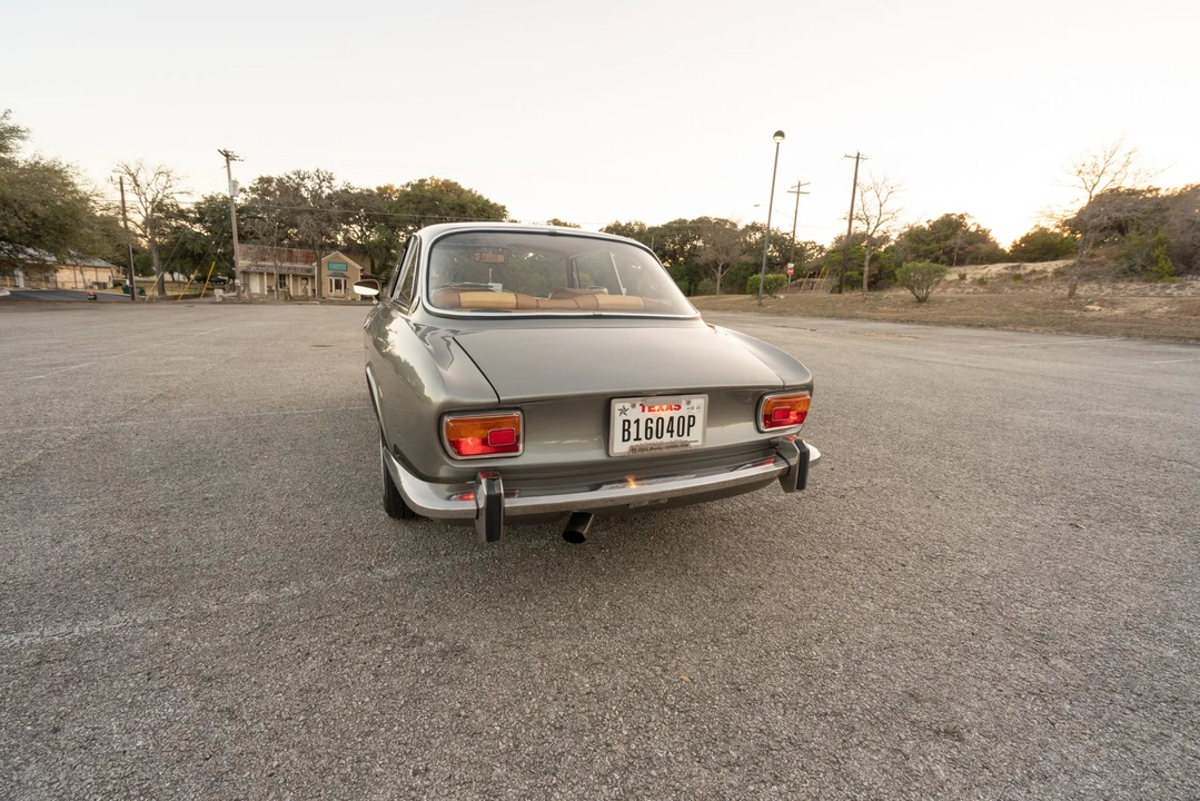 1971 Alfa Romeo 2000 GT Veloce - Image 11 of 31