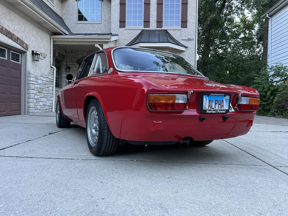 1971 Alfa Romeo 2000 GT Veloce - Image 16 of 31