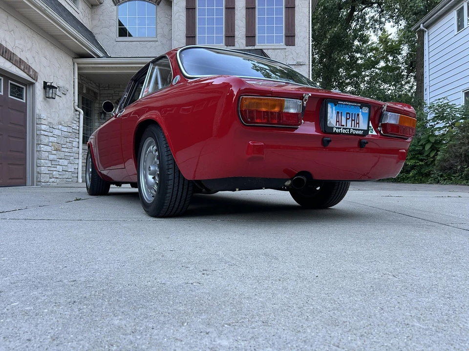 1971 Alfa Romeo 2000 GT Veloce - Image 17 of 31