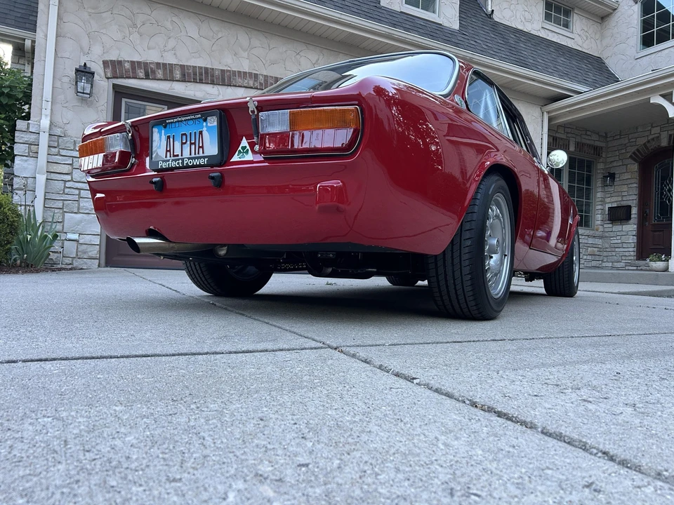 1971 Alfa Romeo 2000 GT Veloce - Image 23 of 31