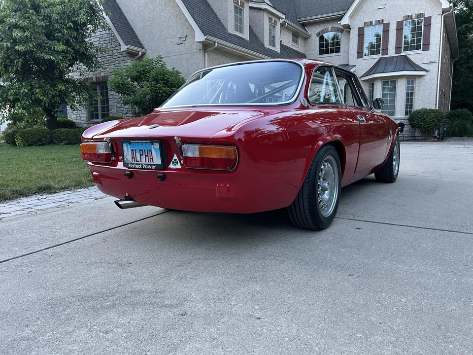 1971 Alfa Romeo 2000 GT Veloce - Image 22 of 31