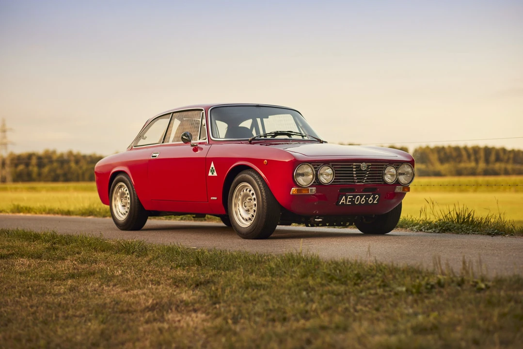 1971 Alfa Romeo 2000 GT Veloce - Image 12 of 31