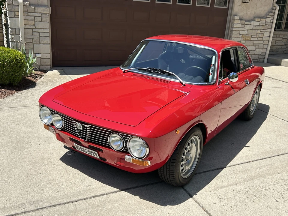 1971 Alfa Romeo 2000 GT Veloce - Image 6 of 31