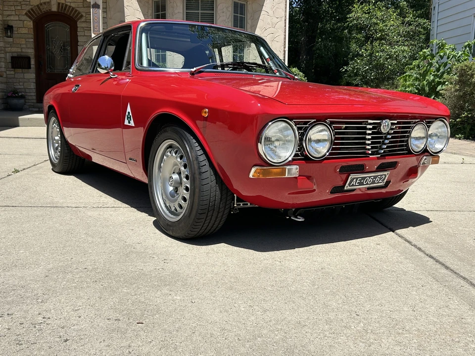 1971 Alfa Romeo 2000 GT Veloce - Image 29 of 31