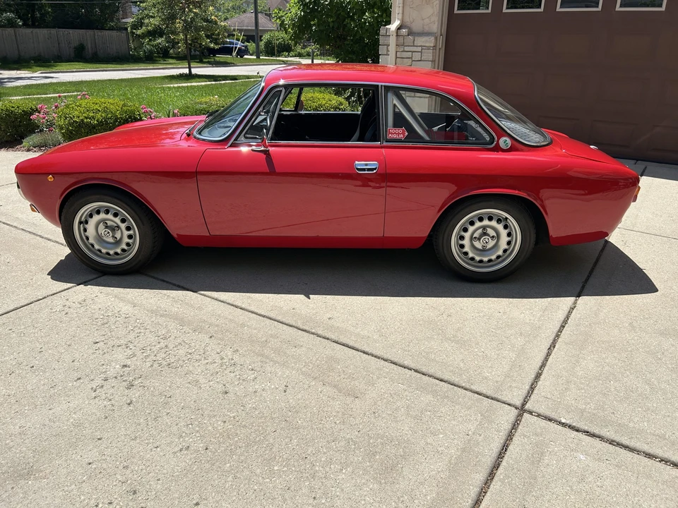 1971 Alfa Romeo 2000 GT Veloce - Image 10 of 31