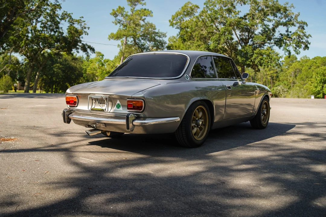 1971 Alfa Romeo 2000 GT Veloce - Image 12 of 31