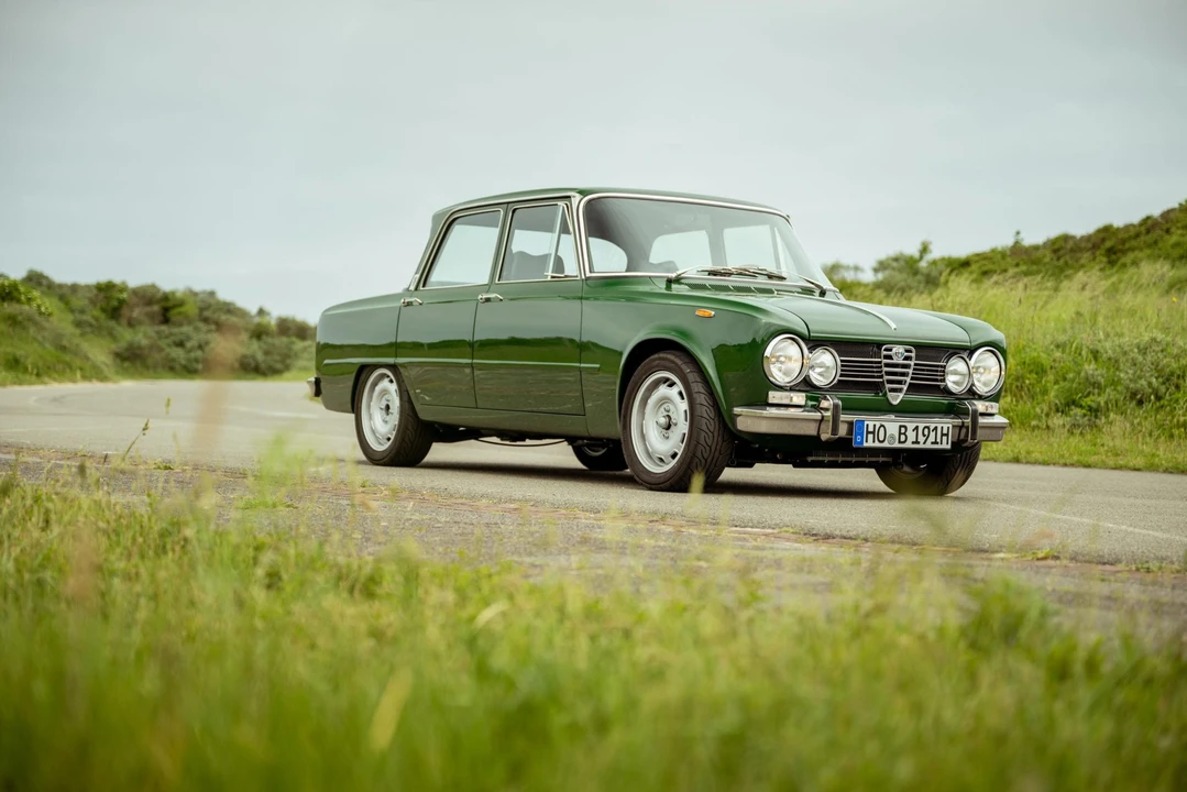 1971 Alfa Romeo 2000 GT Veloce - Image 24 of 31