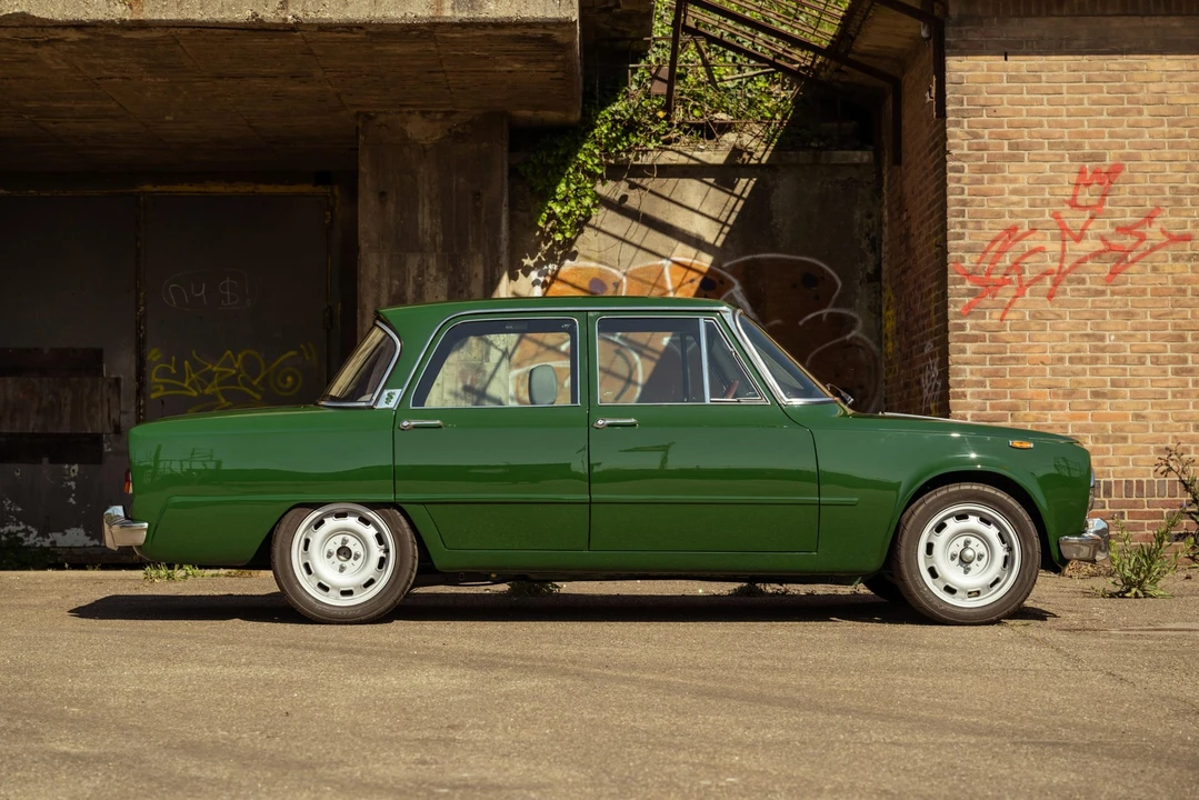 1971 Alfa Romeo 2000 GT Veloce - Image 17 of 31