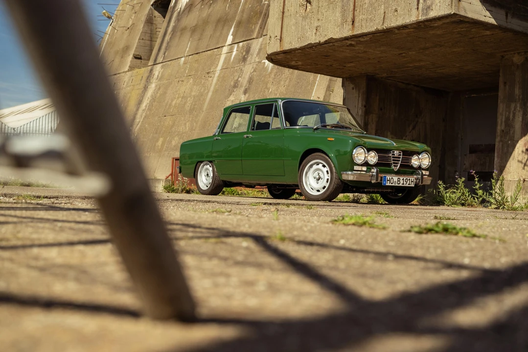 1971 Alfa Romeo 2000 GT Veloce - Image 2 of 31