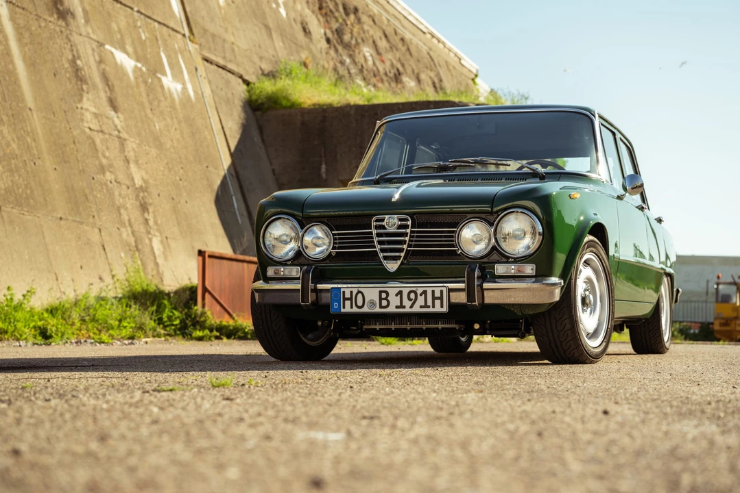 1971 Alfa Romeo 2000 GT Veloce - Image 6 of 31