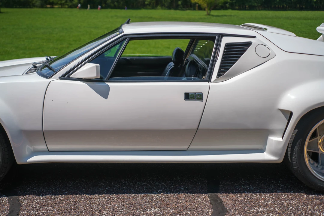 1971 DeTomaso Pantera - Image 14 of 31