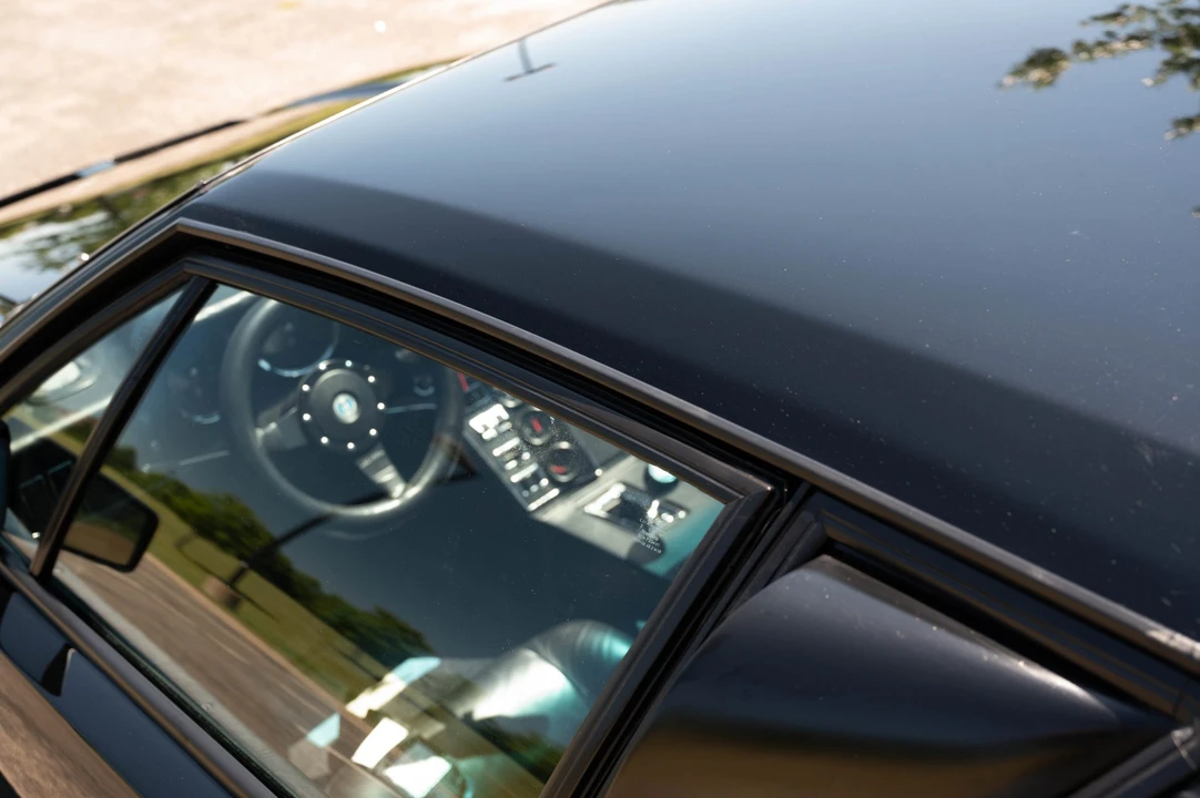 1971 DeTomaso Pantera - Image 24 of 31