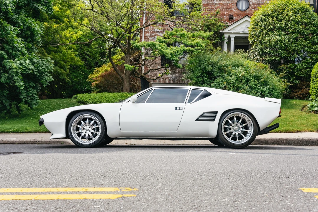 1971 DeTomaso Pantera - Image 2 of 31