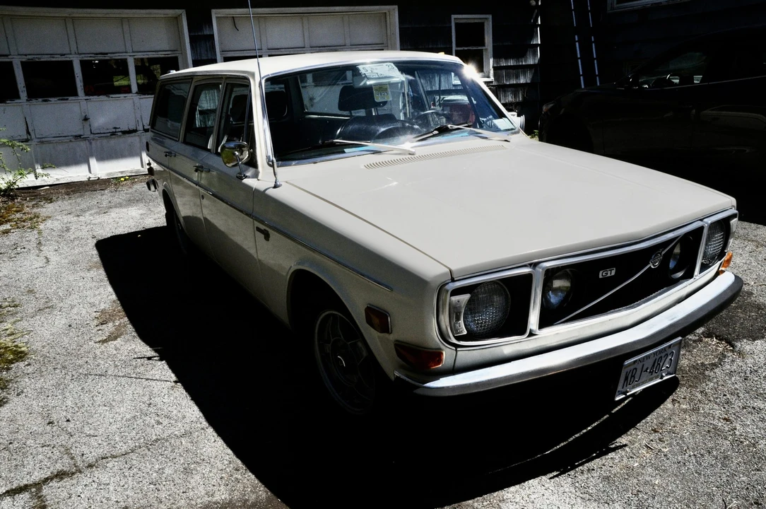 1971 Volvo 145 - Image 4 of 31