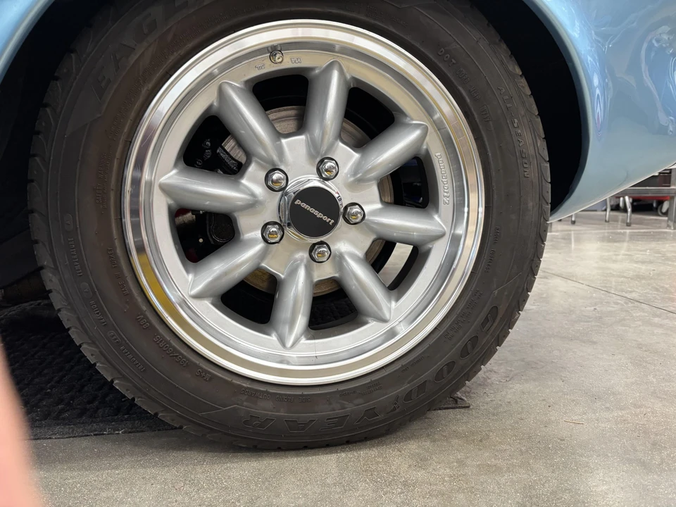 1971 Volvo 1800E - Image 31 of 31