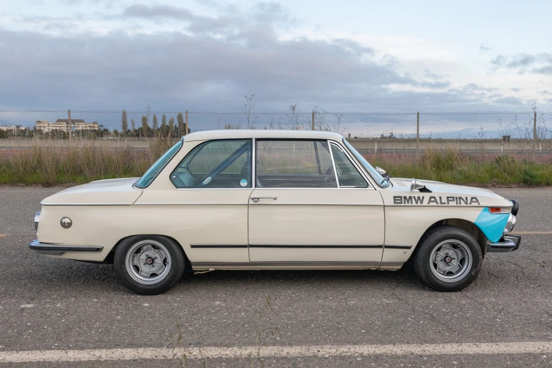 1972 BMW 2002 - Image 11 of 31