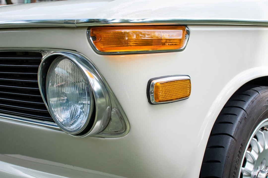 1972 BMW 2002 - Image 28 of 31