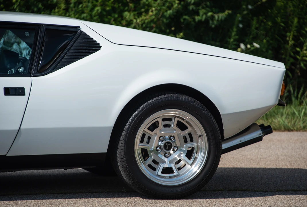 1972 DeTomaso Pantera - Image 21 of 31