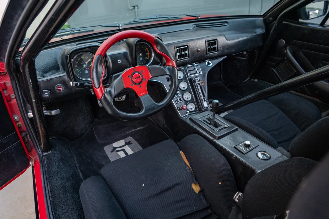 1972 DeTomaso Pantera - Image 28 of 31