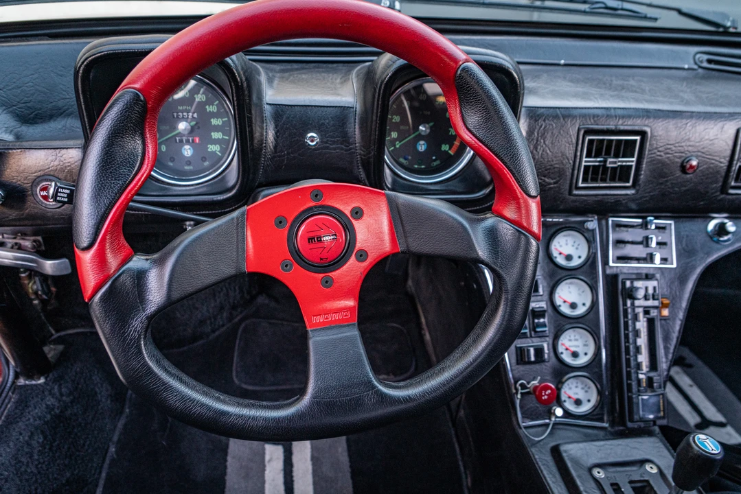1972 DeTomaso Pantera - Image 30 of 31