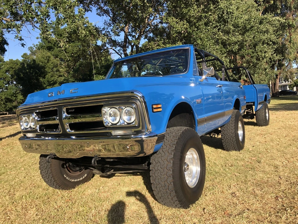 1972 GMC Jimmy 1st Gen - Image 11 of 31