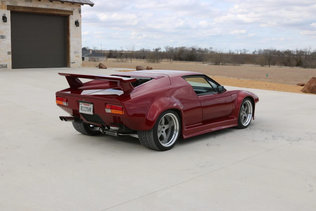 1973 DeTomaso Pantera - Image 17 of 31