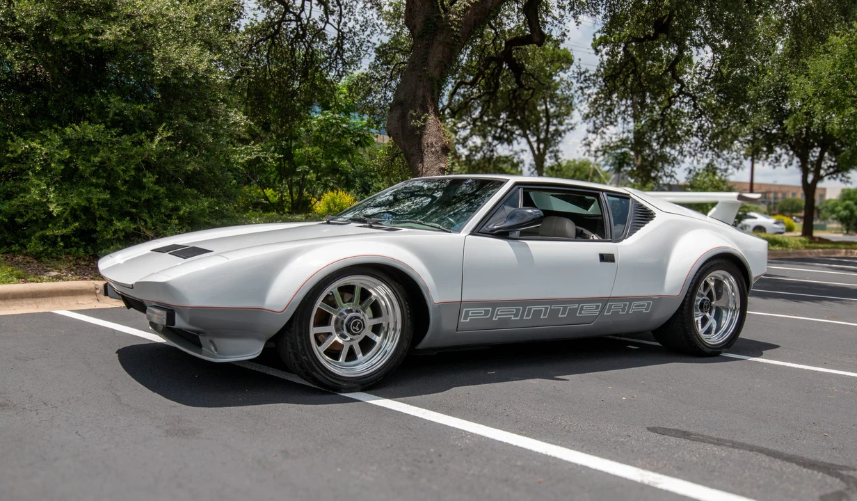 1973 DeTomaso Pantera - Image 7 of 31