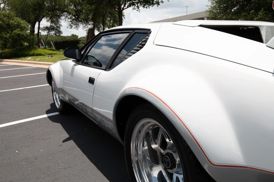 1973 DeTomaso Pantera - Image 25 of 31