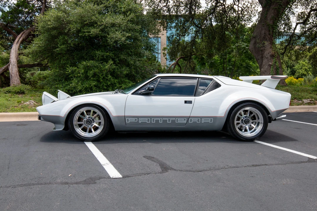 1973 DeTomaso Pantera - Image 23 of 31