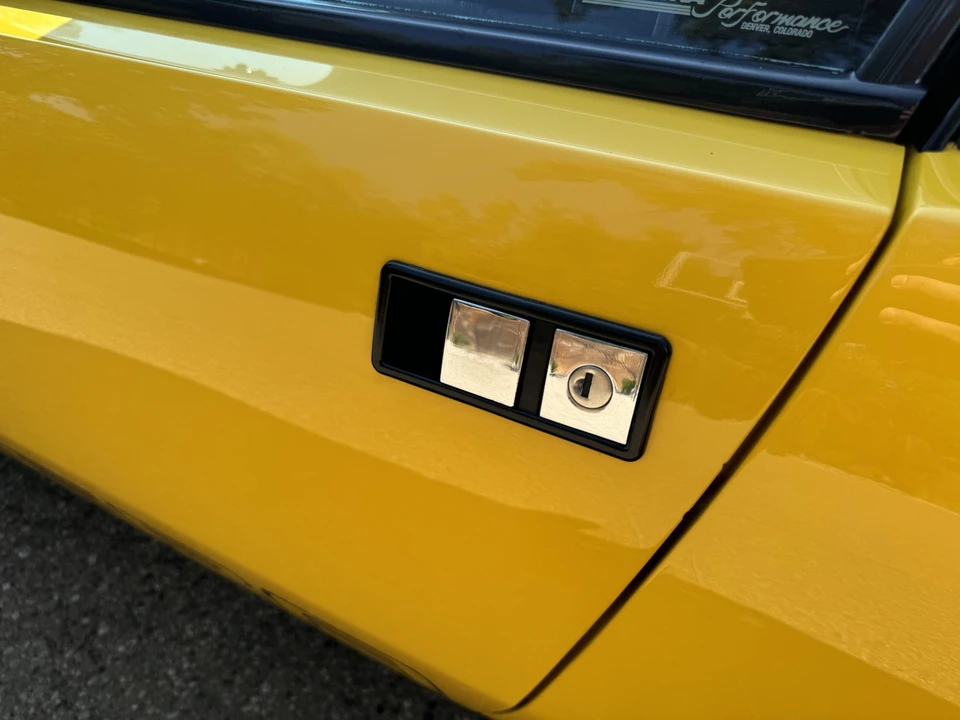 1973 DeTomaso Pantera - Image 26 of 31