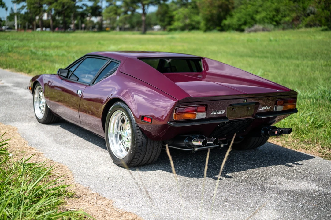 1973 DeTomaso Pantera - Image 15 of 31