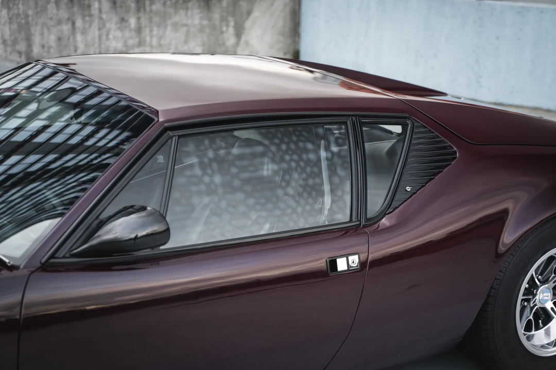 1973 DeTomaso Pantera - Image 25 of 31
