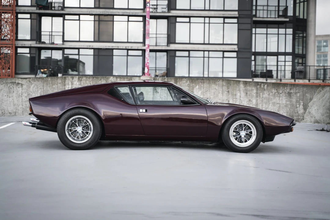 1973 DeTomaso Pantera - Image 12 of 31