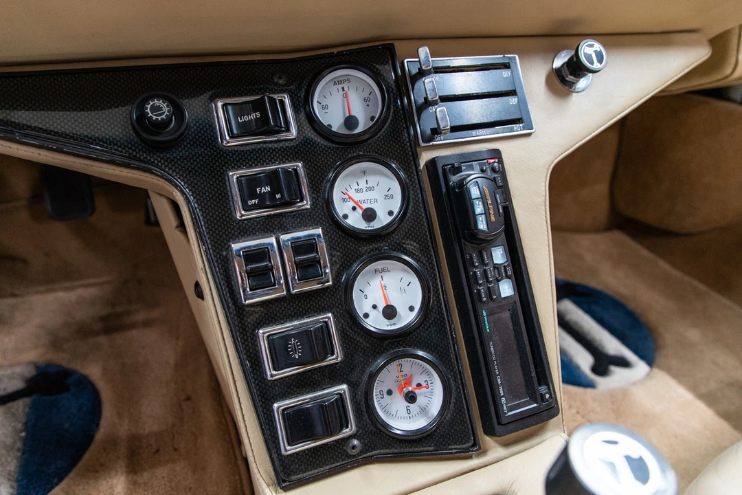 1973 DeTomaso Pantera - Image 29 of 31