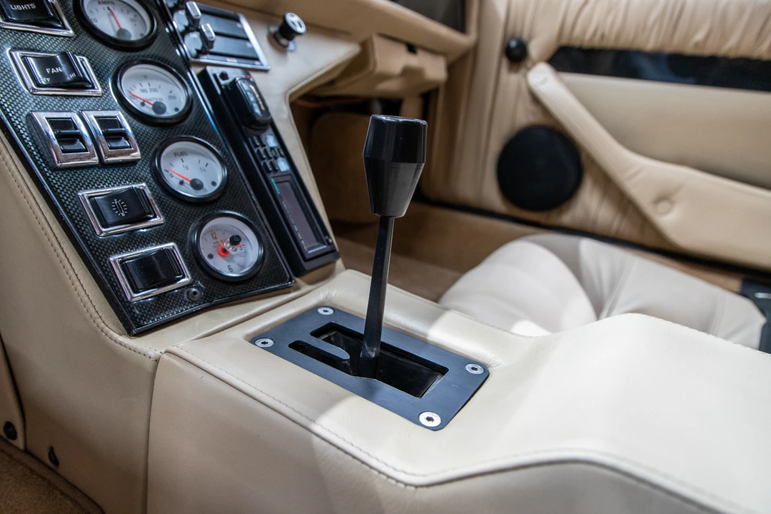 1973 DeTomaso Pantera - Image 30 of 31