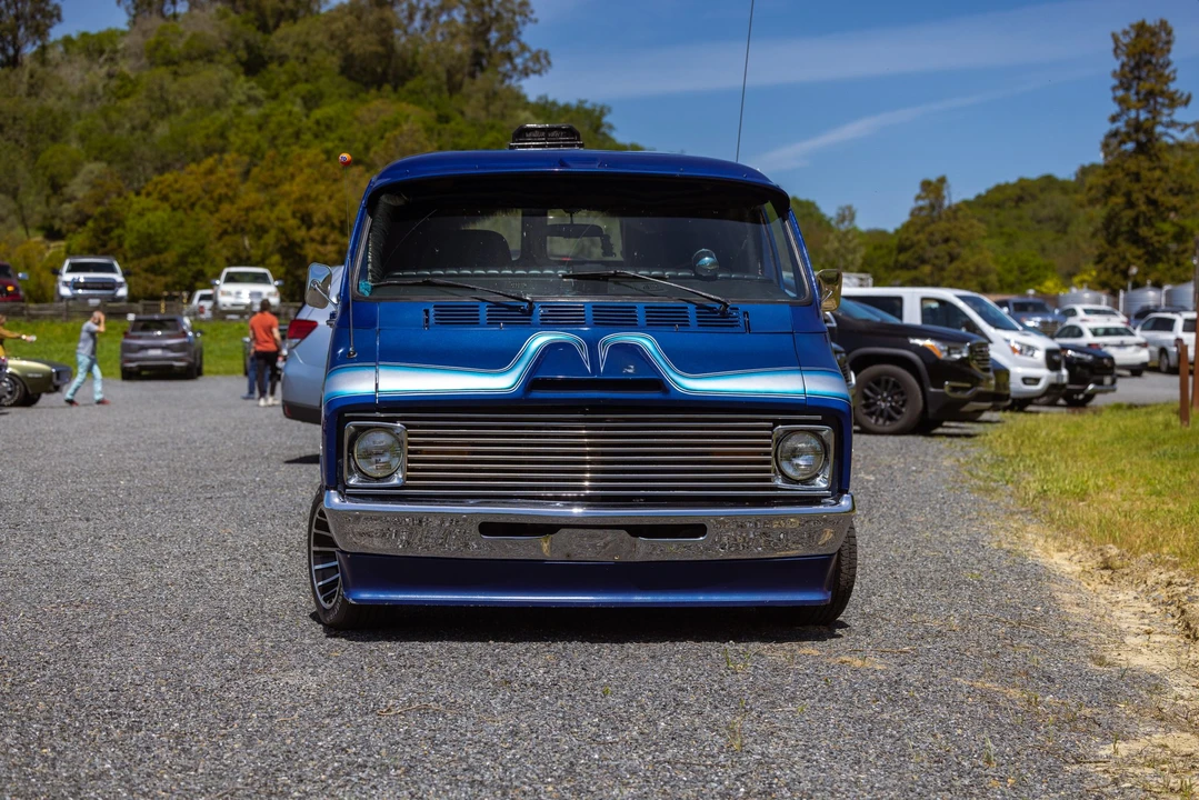 1973 Dodge Ram Van - Image 10 of 31