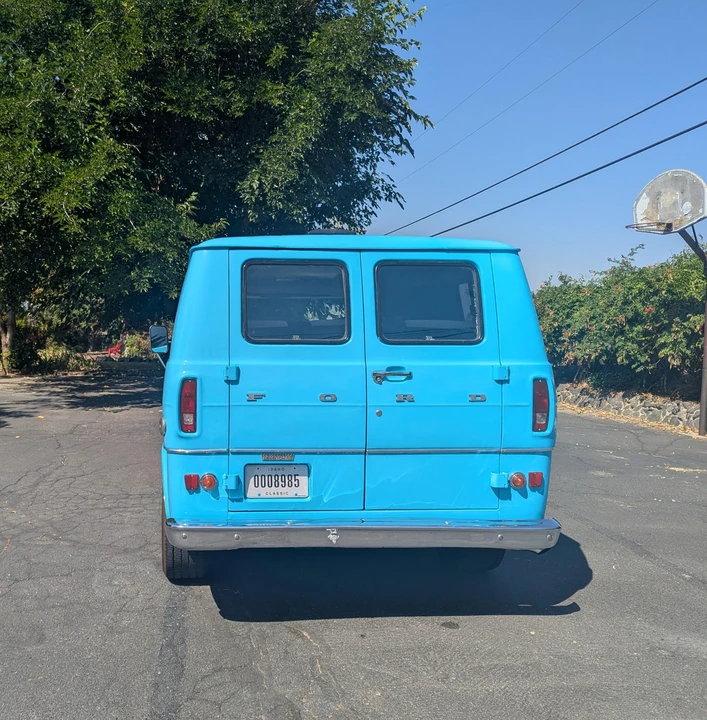 1974 Ford Econoline Van - Image 9 of 31