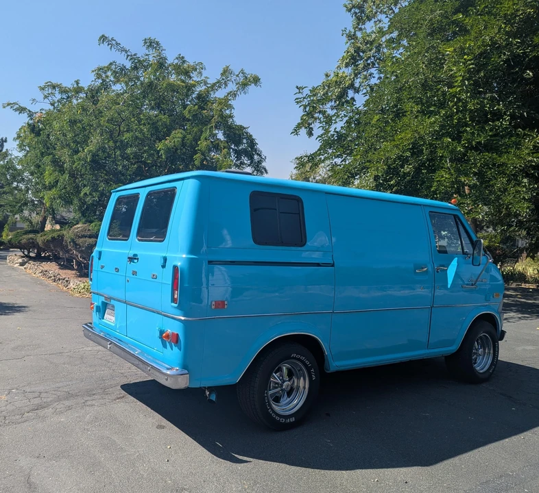 1974 Ford Econoline Van - Image 11 of 31