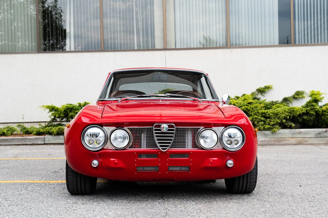 1975 Alfa Romeo GT 1300 Junior - Image 25 of 31
